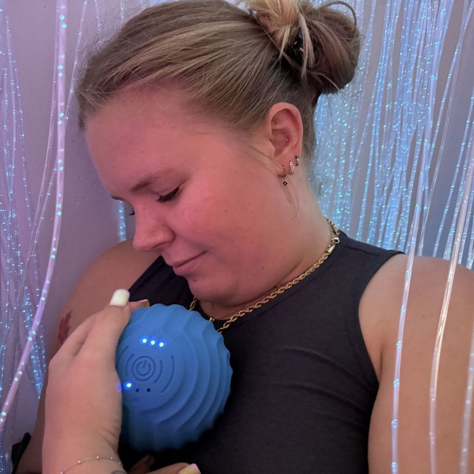 Ridgy Vibrating Ball
