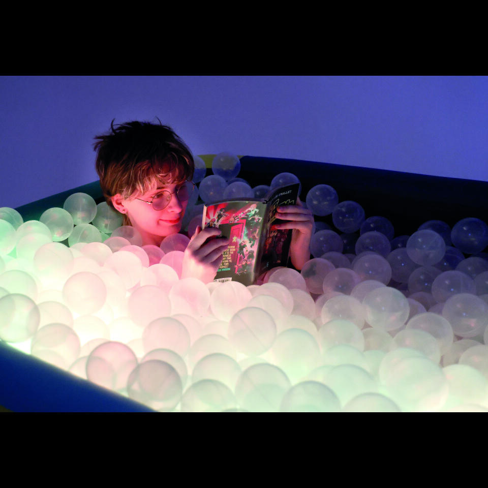 Air Ball Pool