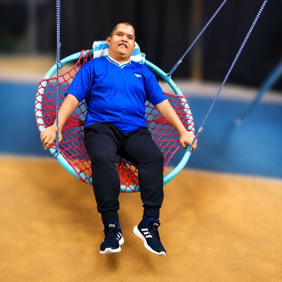 Open Cloud Nest Swing