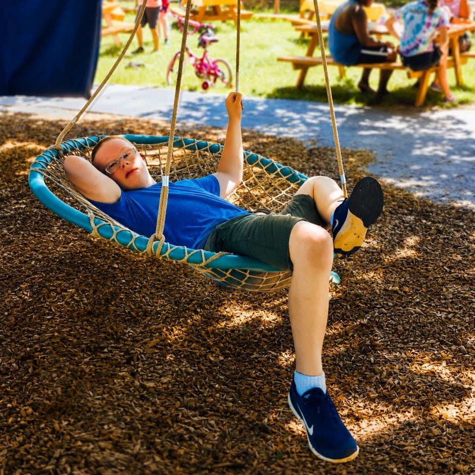 Open Cloud Nest Swing