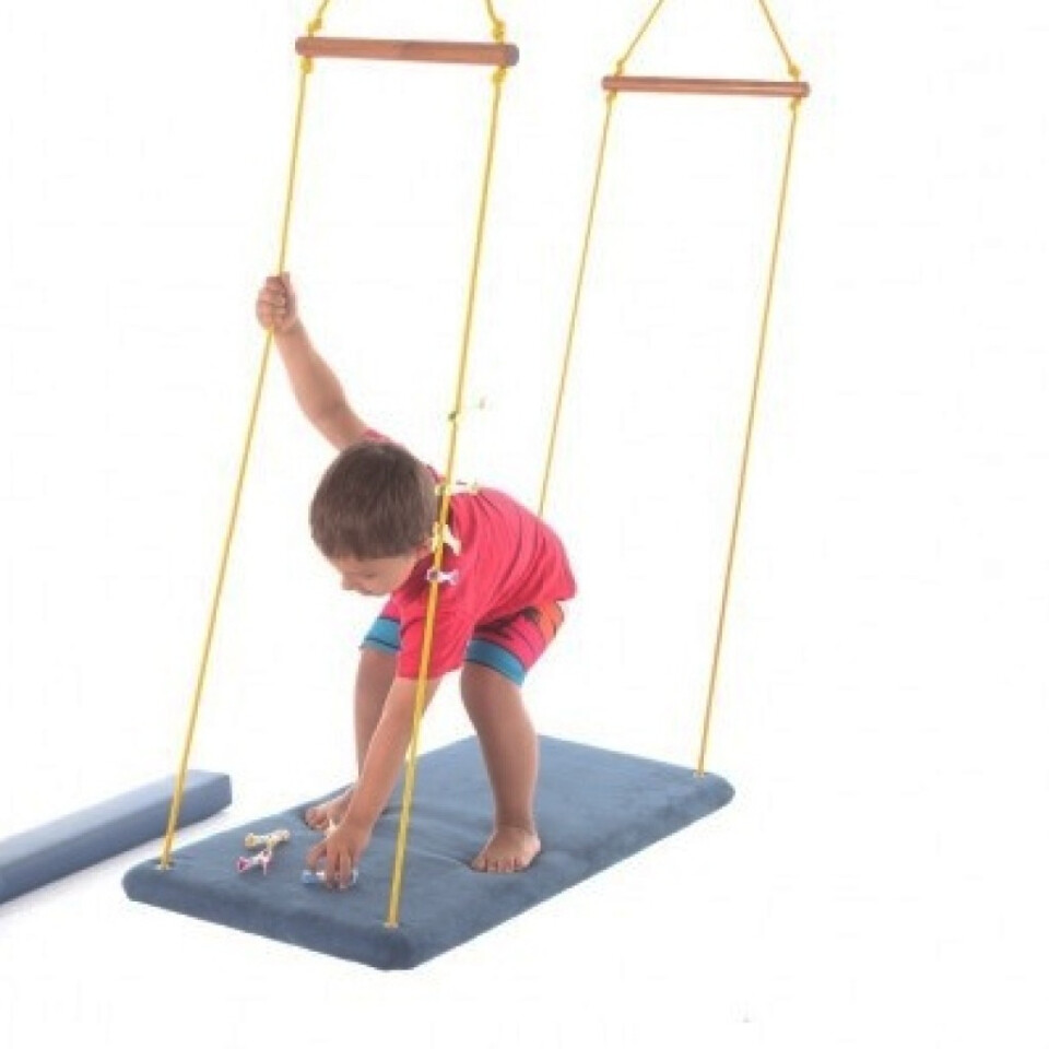 Long Platform Swing  