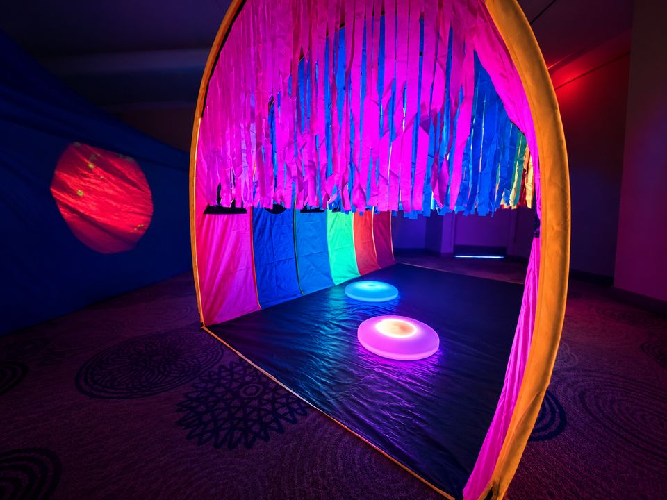 Mighty Tickle Run-Through Tunnel