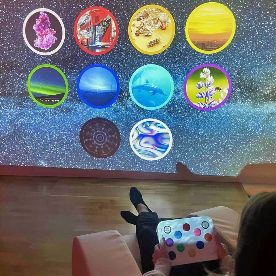 Chromatheme Sensory Projection System