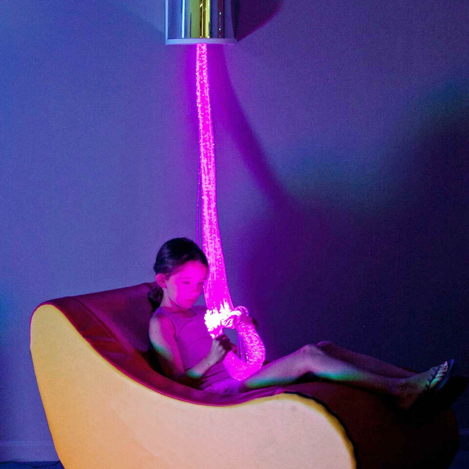Wireless Fiber Optic Sconce with Tails