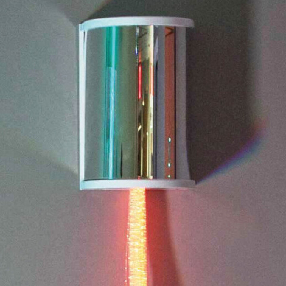 Wireless Fiber Optic Sconce with Tails
