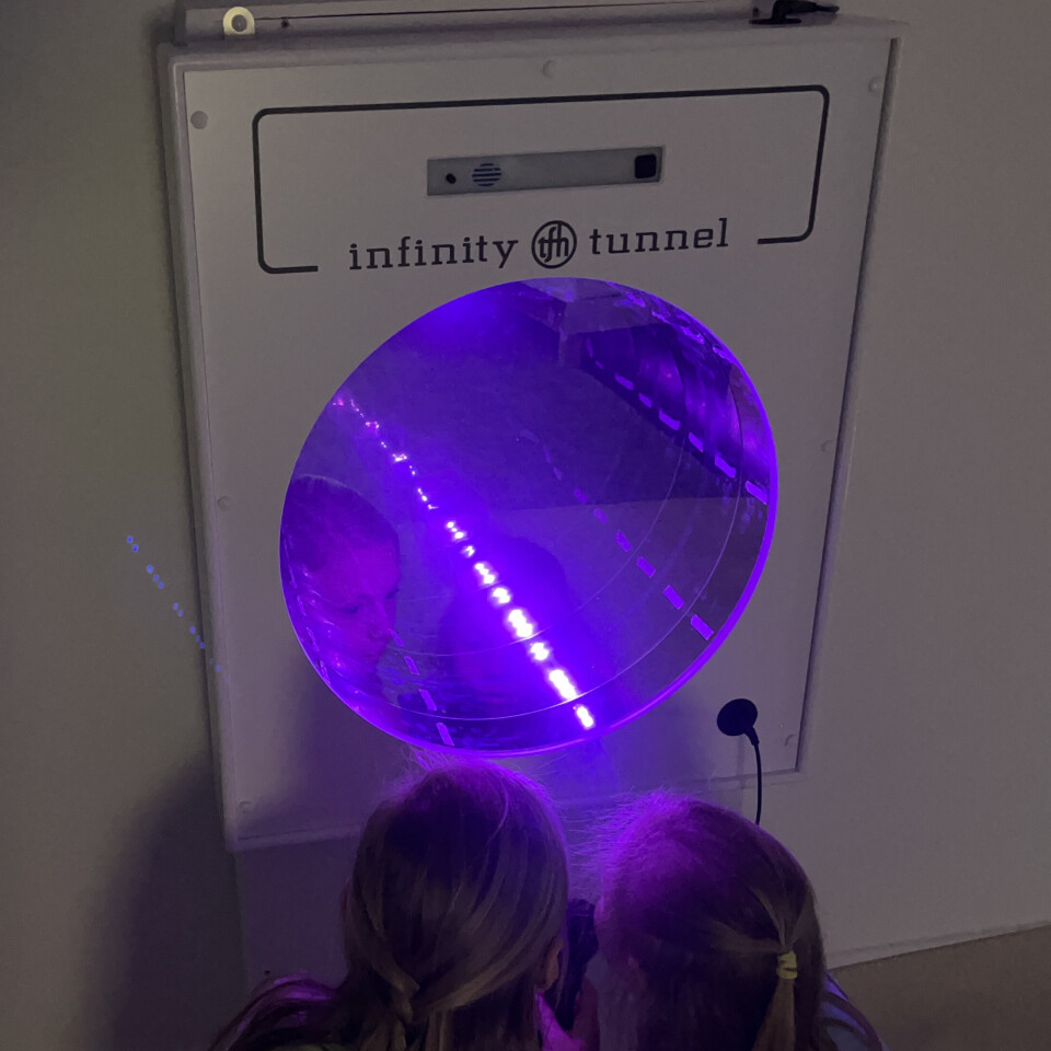 Interactive Infinity Tunnel
