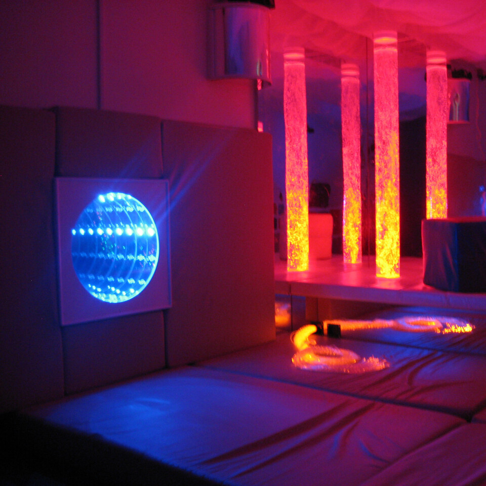 Interactive Infinity Tunnel Panel
