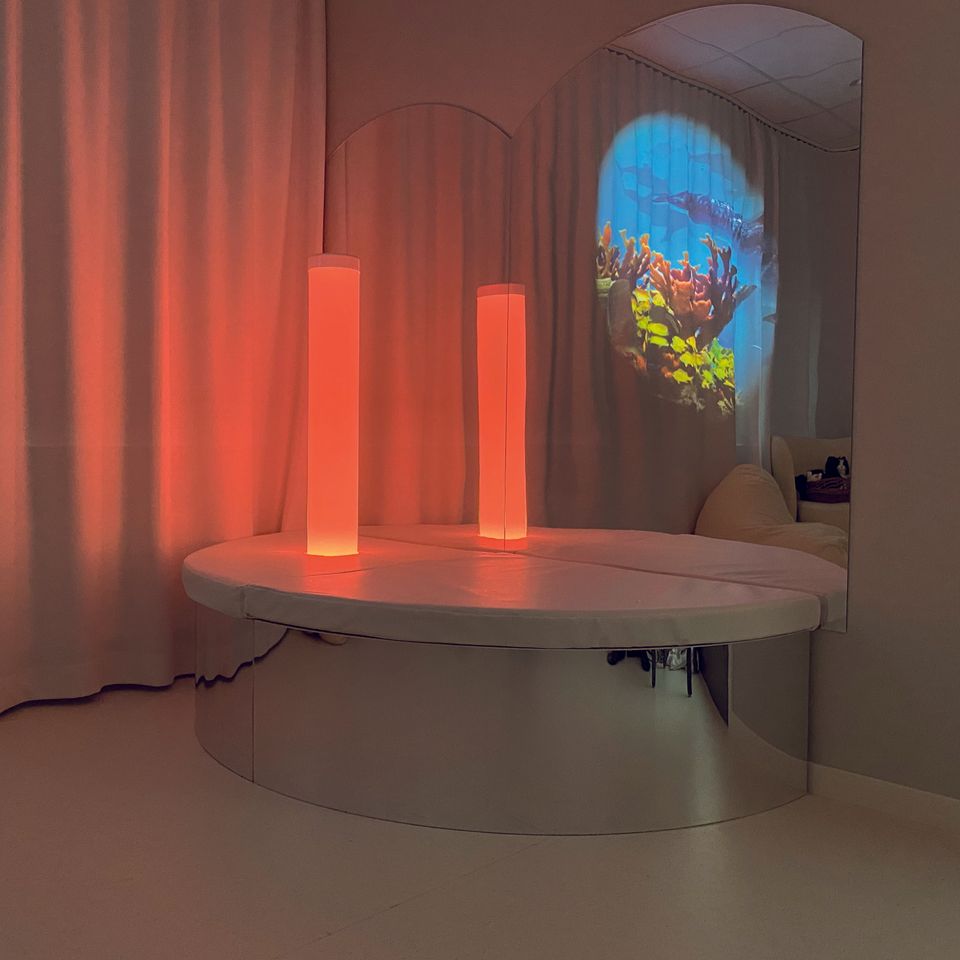 Std Quad./Curved Podium- Bespoke/Colour