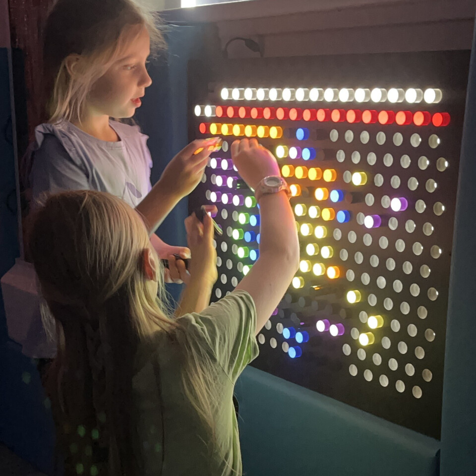 Illuminated Rod Wall