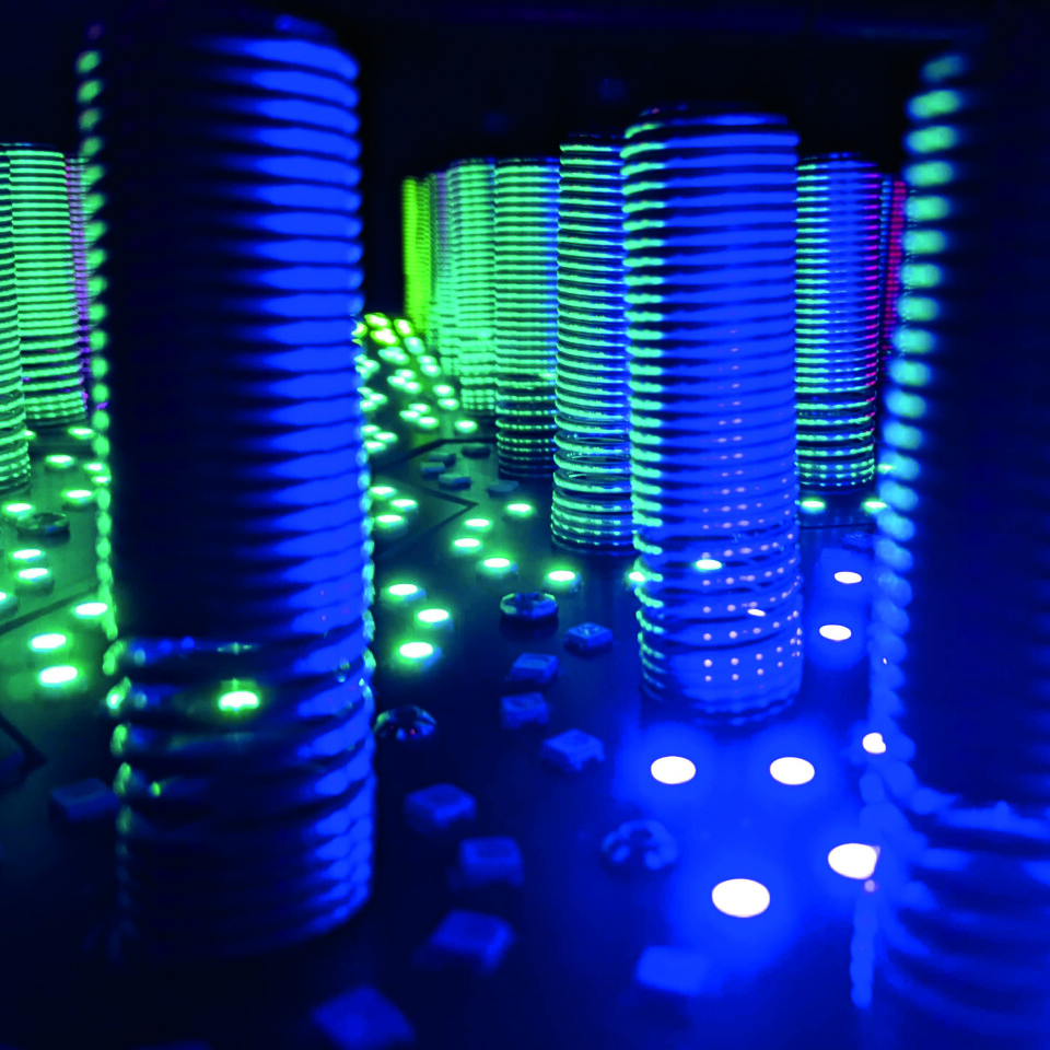 Electro Wobble Garden