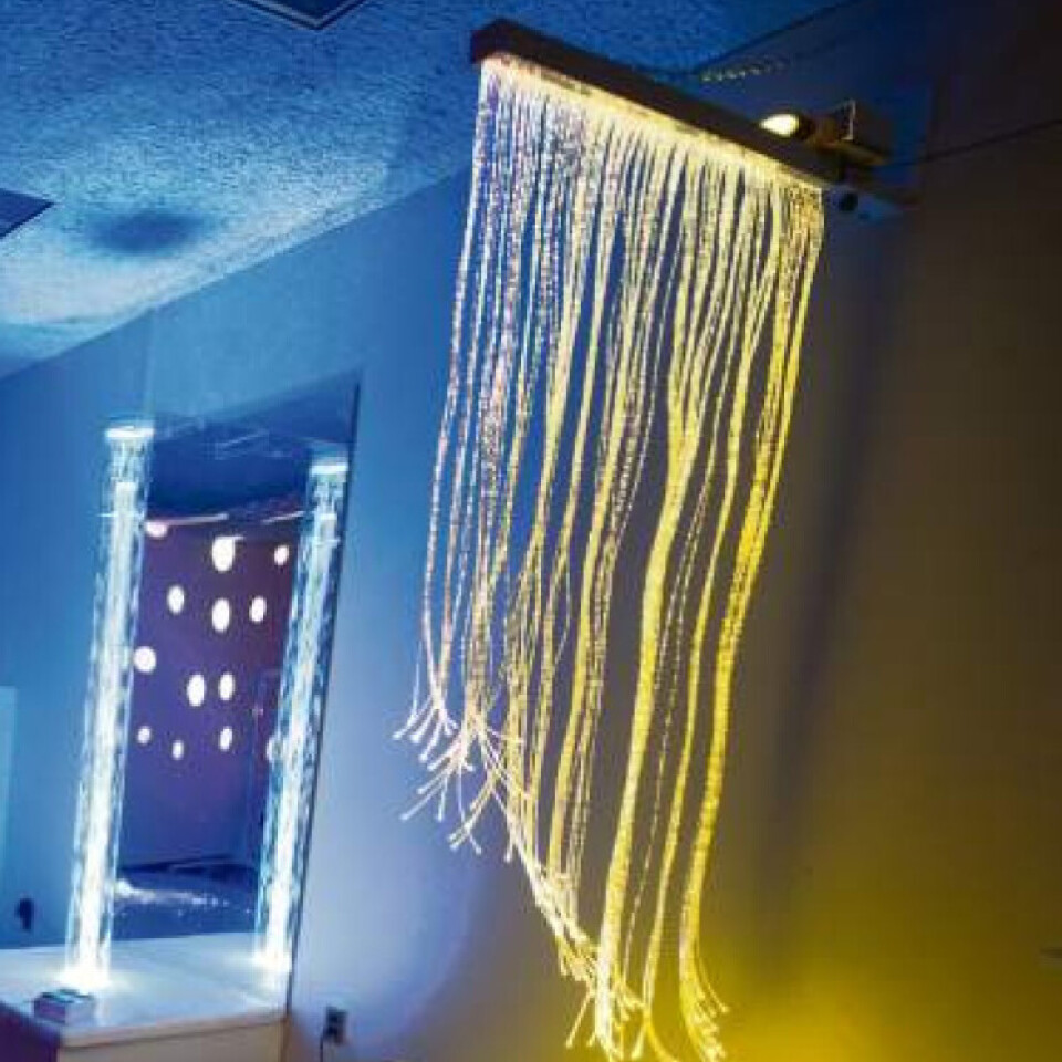 Wall Mounted FO Curtain