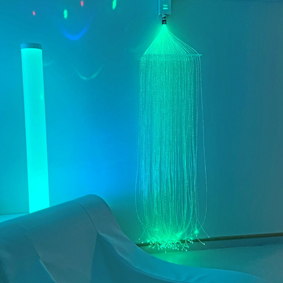Transparent Fibre Optic Shelf