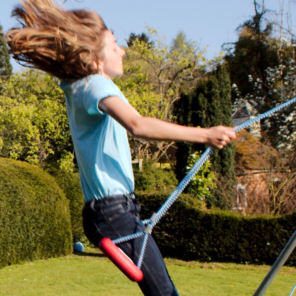 Skeleton Swing