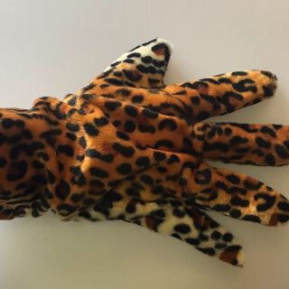 Leopard Fluffy Glove