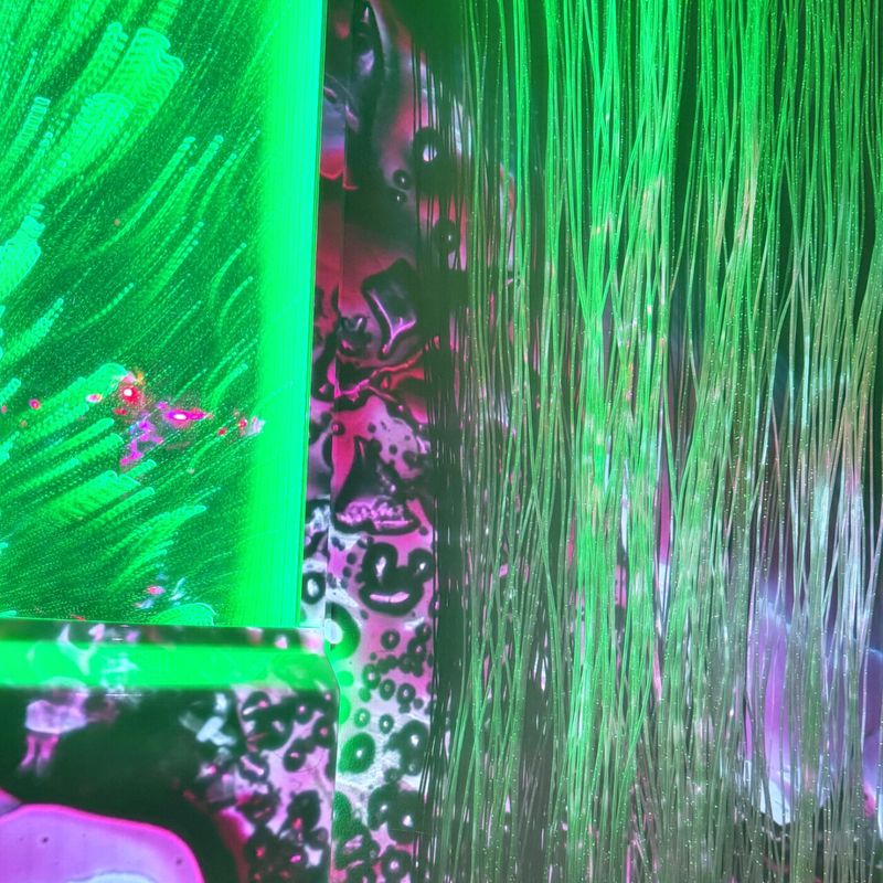 Easy Pop Up Sensory Space