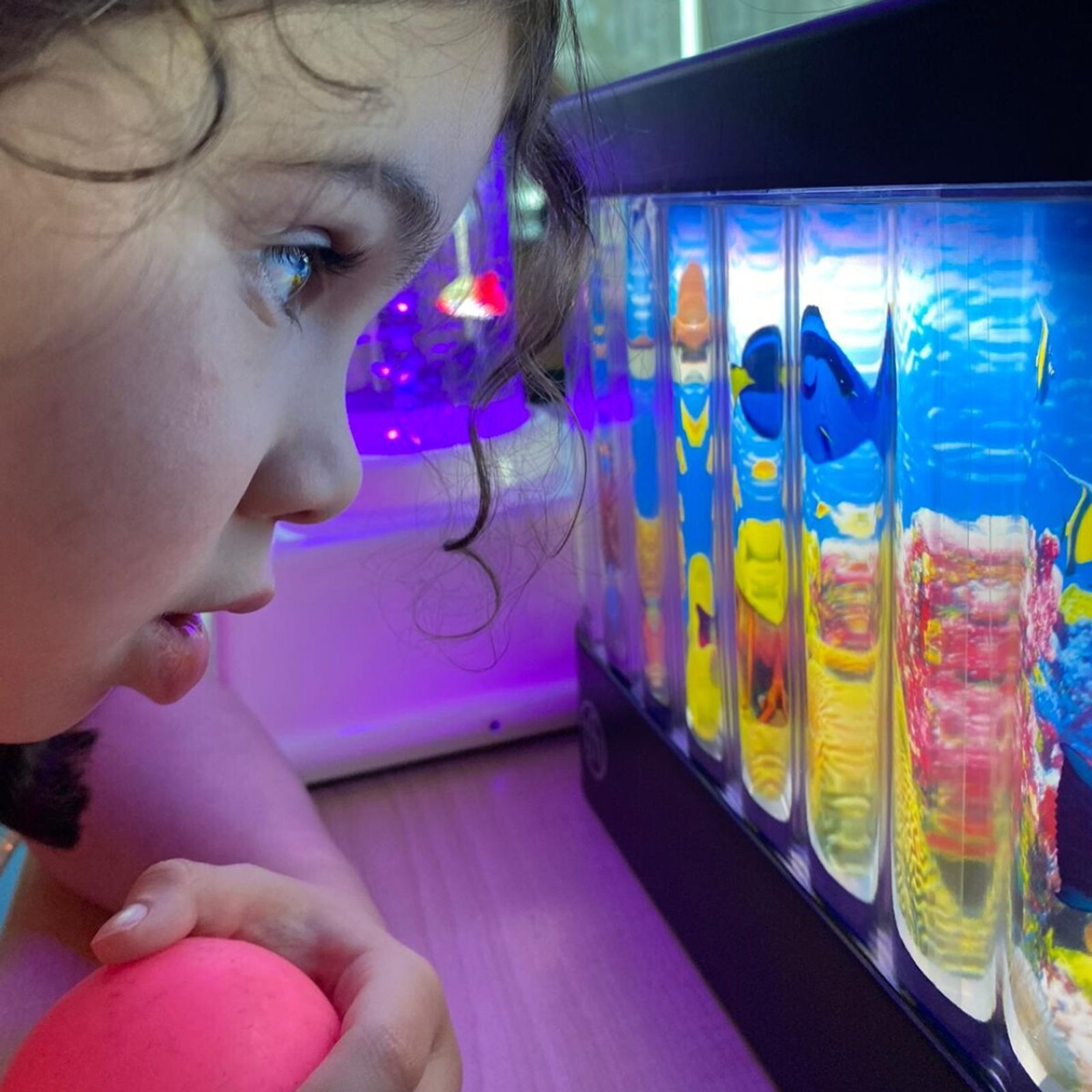 Aquari Round - Sensory Aquarium - ON BACKORDER