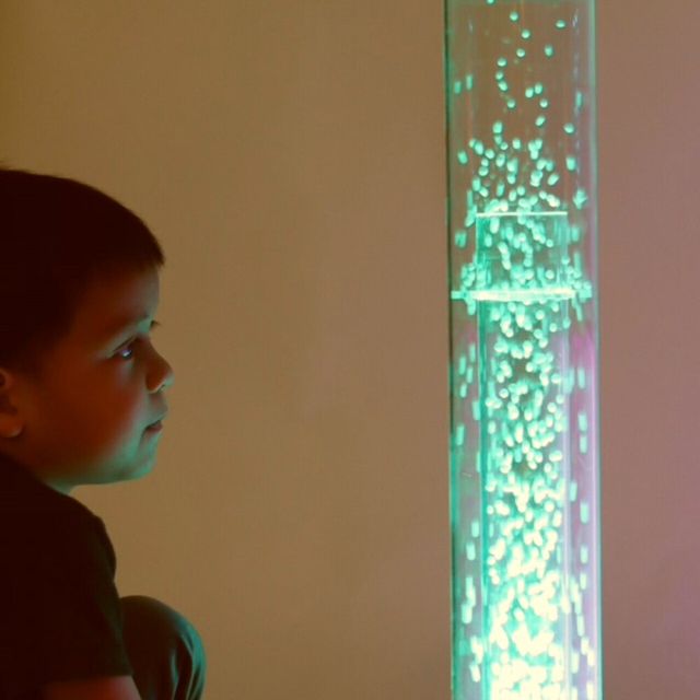 Clear Swirl Glitter Ball Set