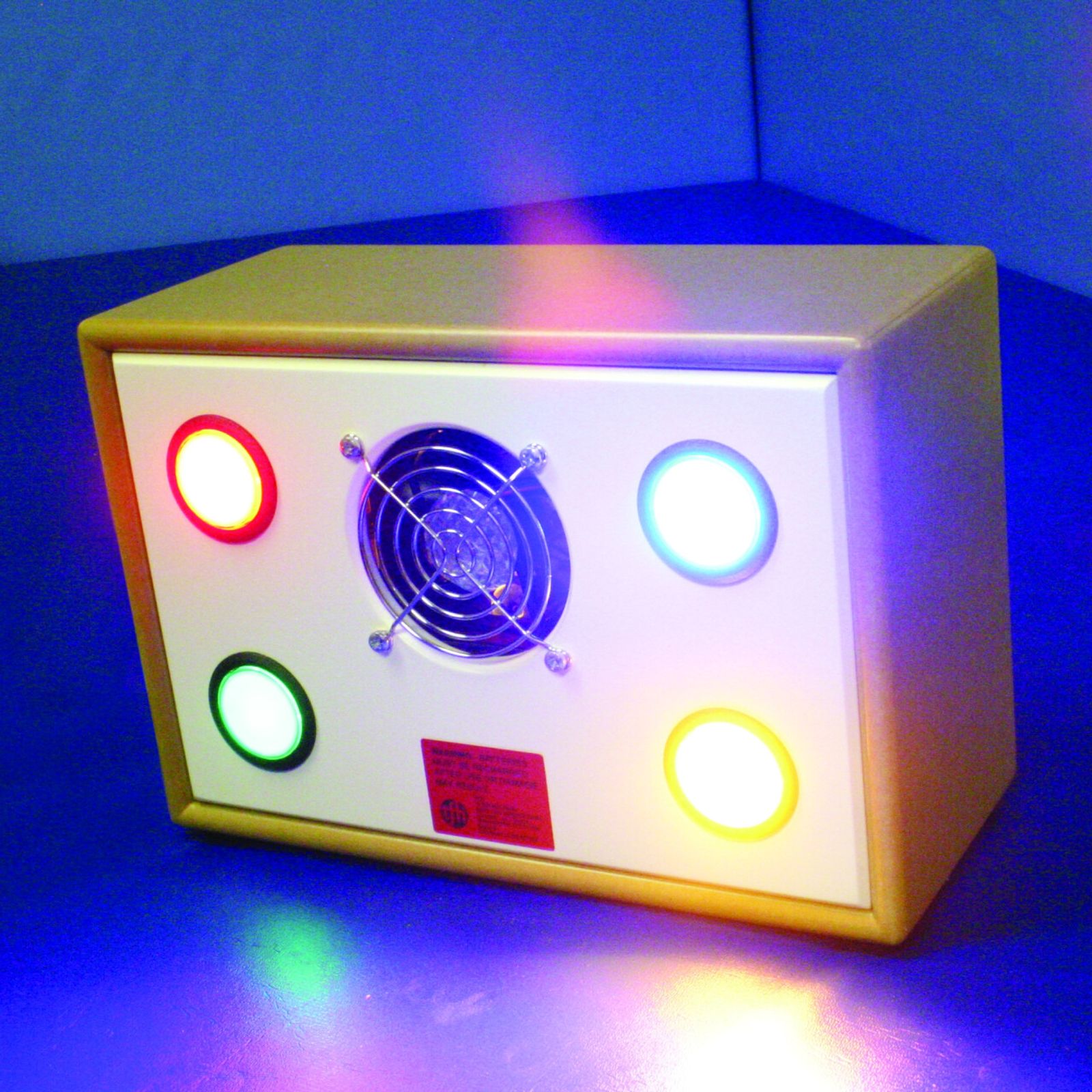 Ljus och fläktpanel - kontaktstyrd