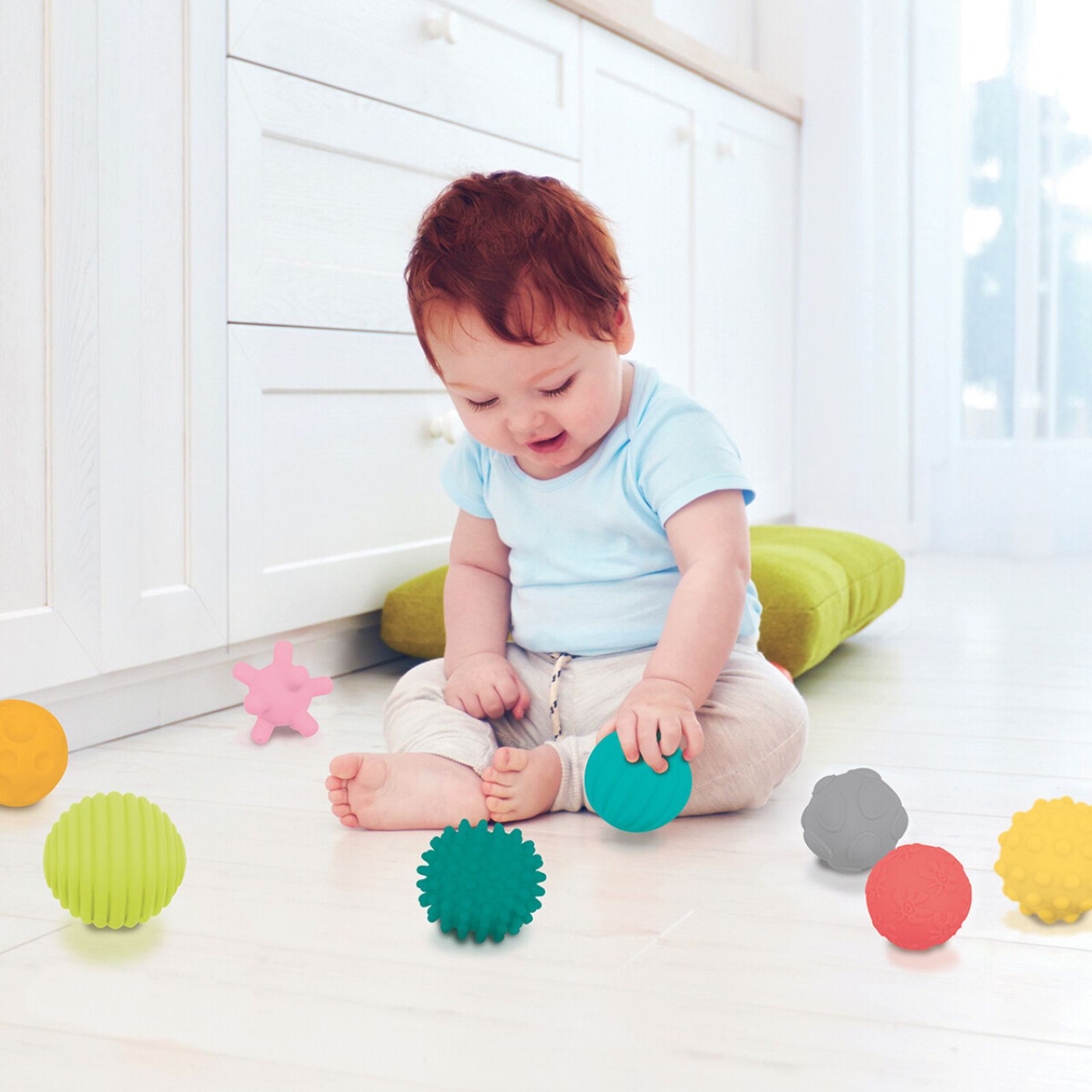 Sensoriska bollar - 8 pack