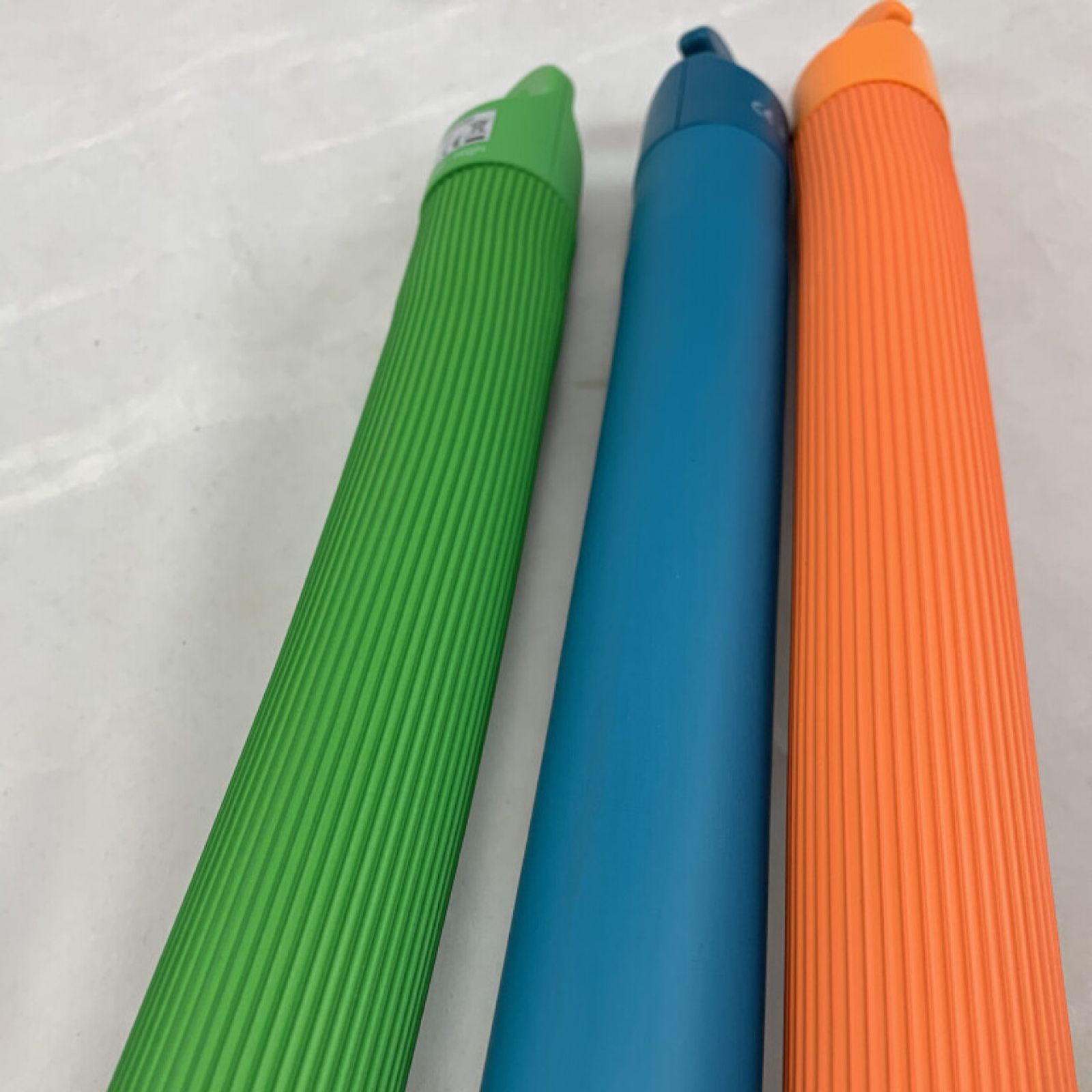 Vibrating Snake - Green Ridged