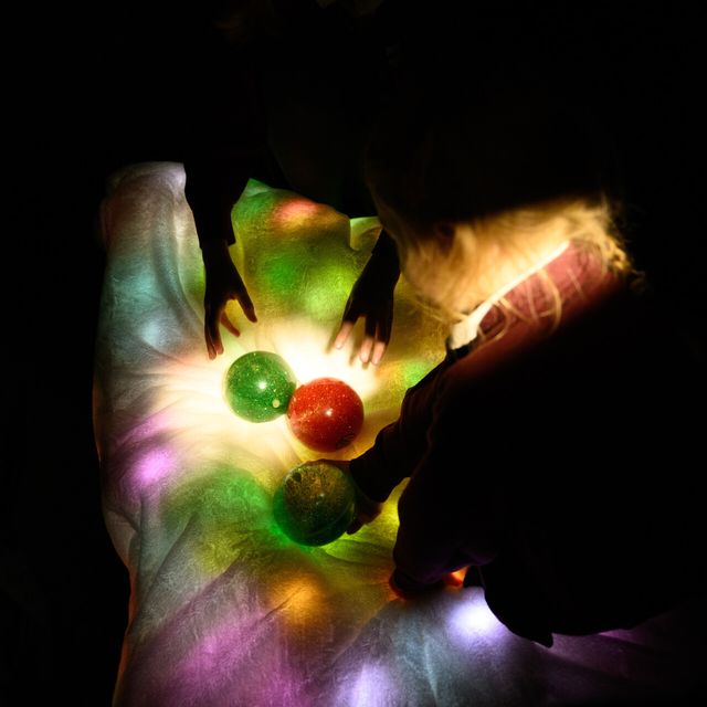 Glitter & Lights Roll Reward