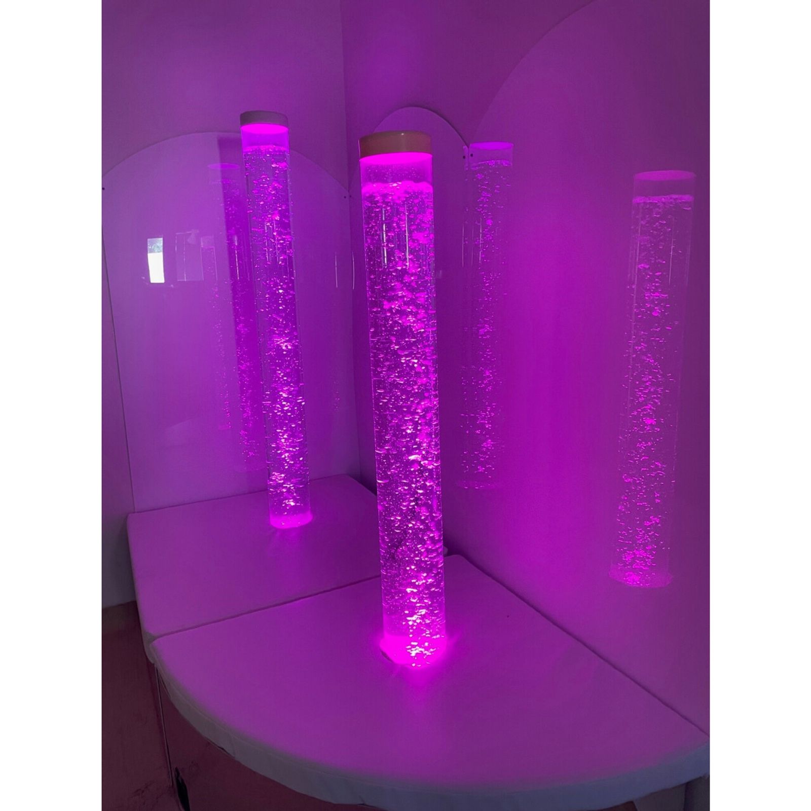 Okrossbar akrylplastspegel