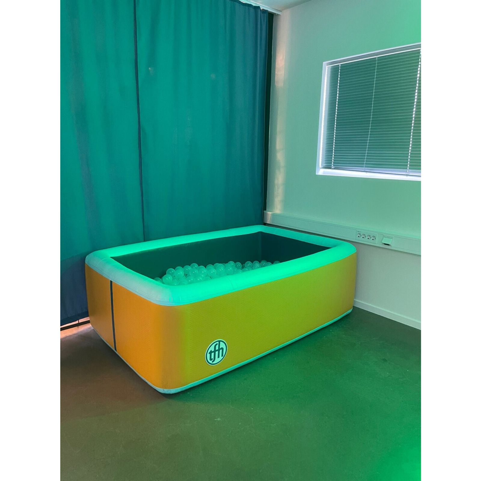 Heavy Duty Inflatable Ball Pool