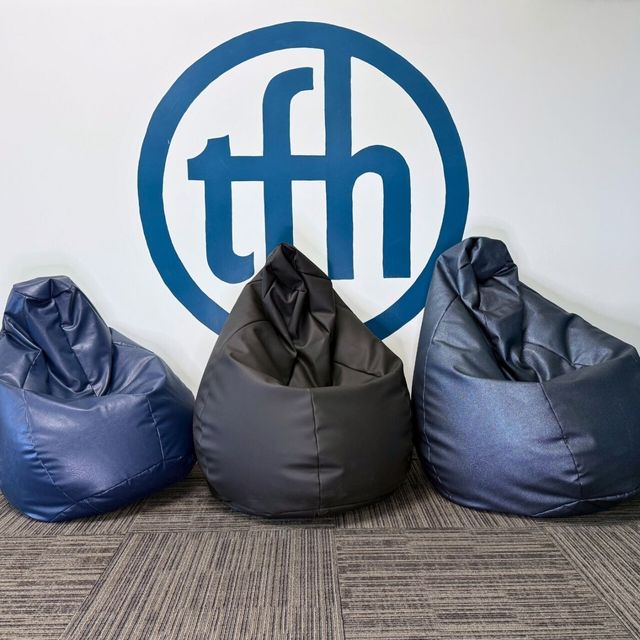 Flexible Seating Pouffe Set