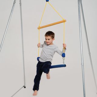 Double Trapeze Swing  