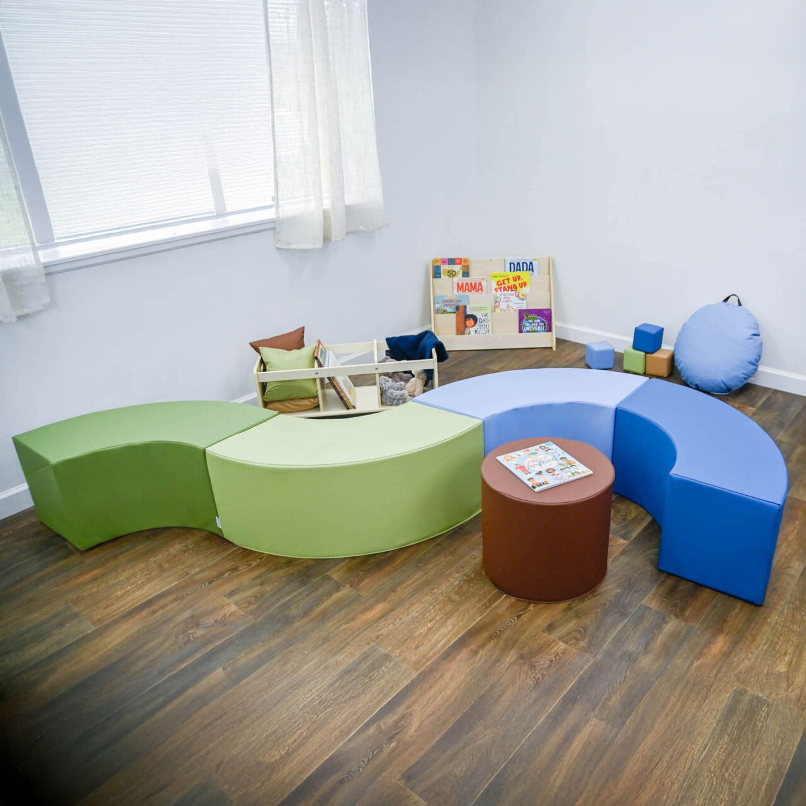 Childrens Factory 5 Piece Curve Seating - Drop Ship