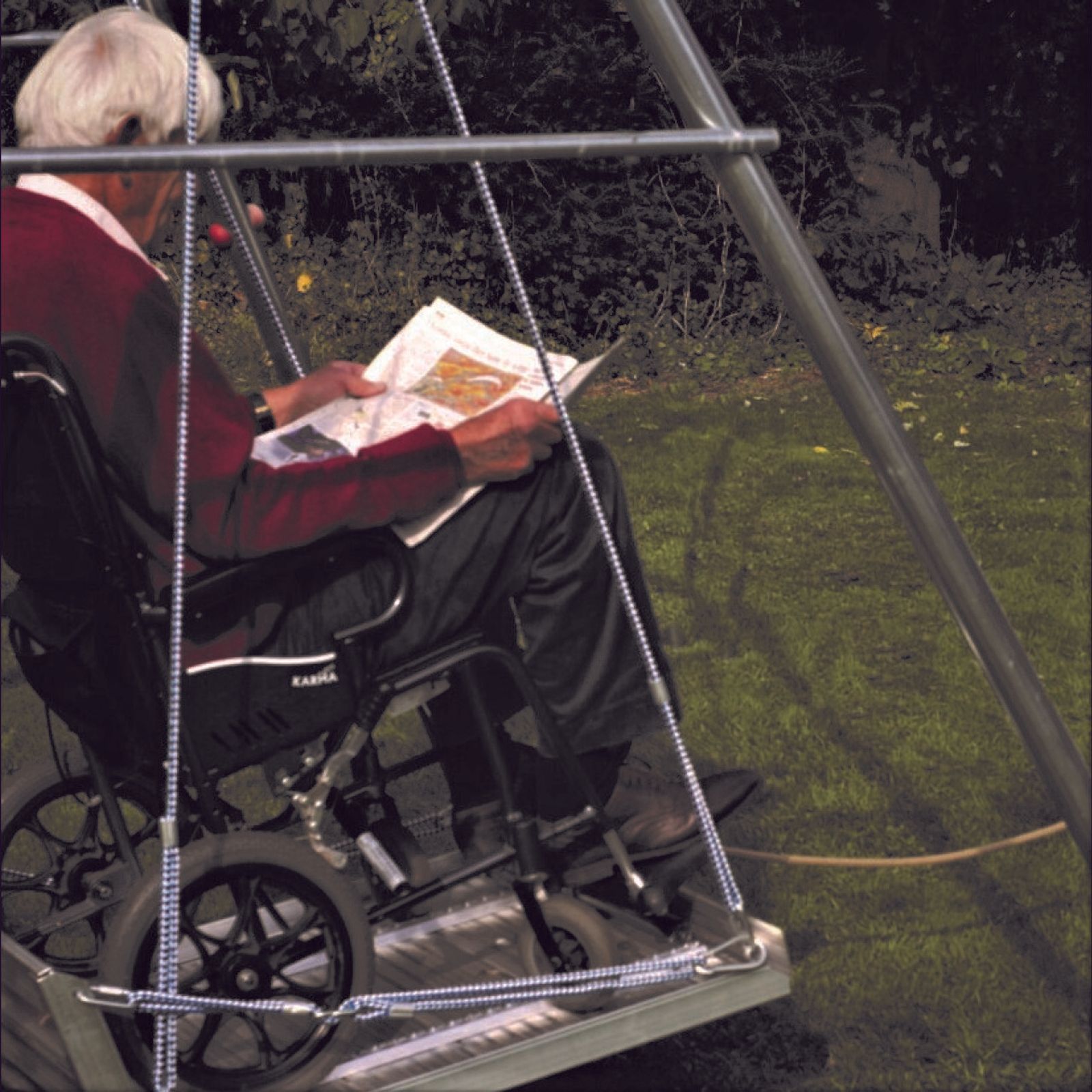 Wheelchair Platform Swing with Frame  