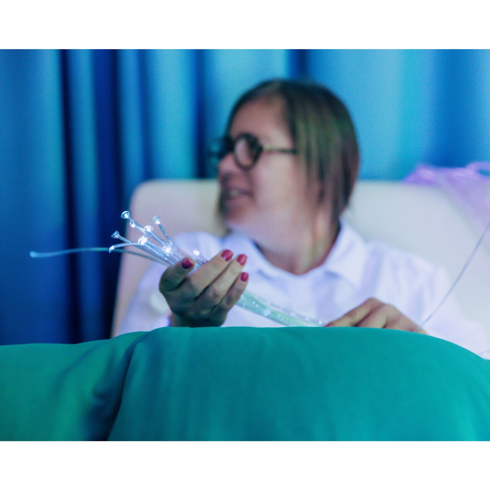 Fiberoptik 2m inkl ljuskälla