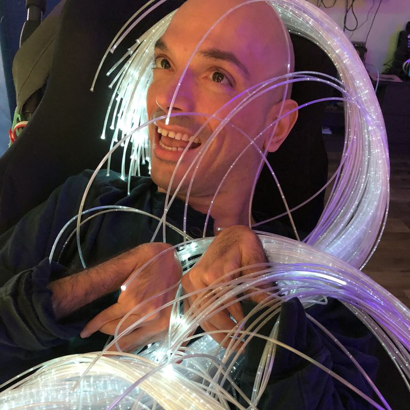 Fibre Optic Strings, 200 Tails