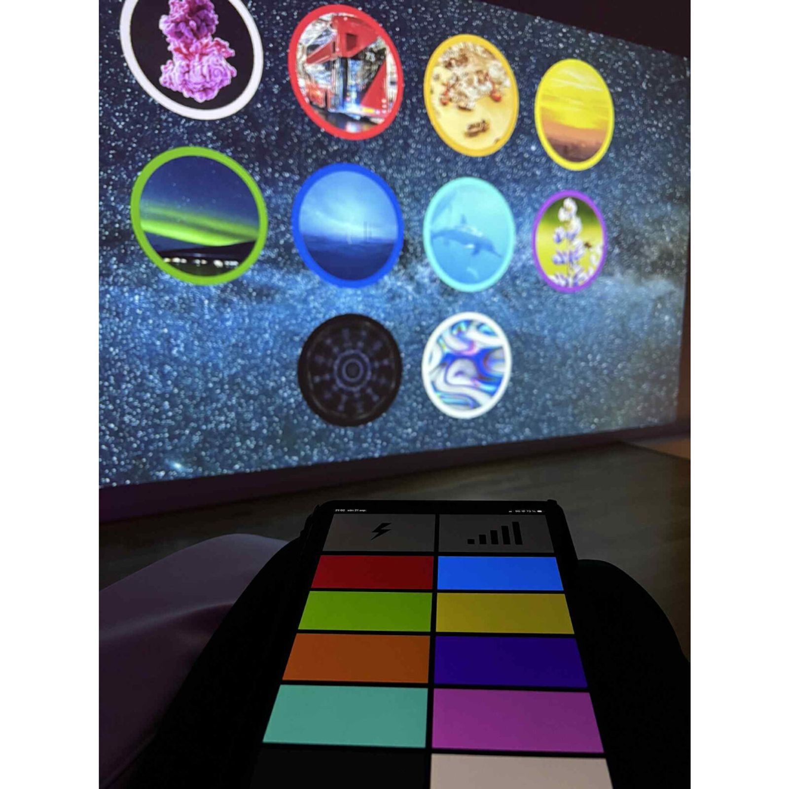 TFH Chromatheme - Multisensorisk Projicering