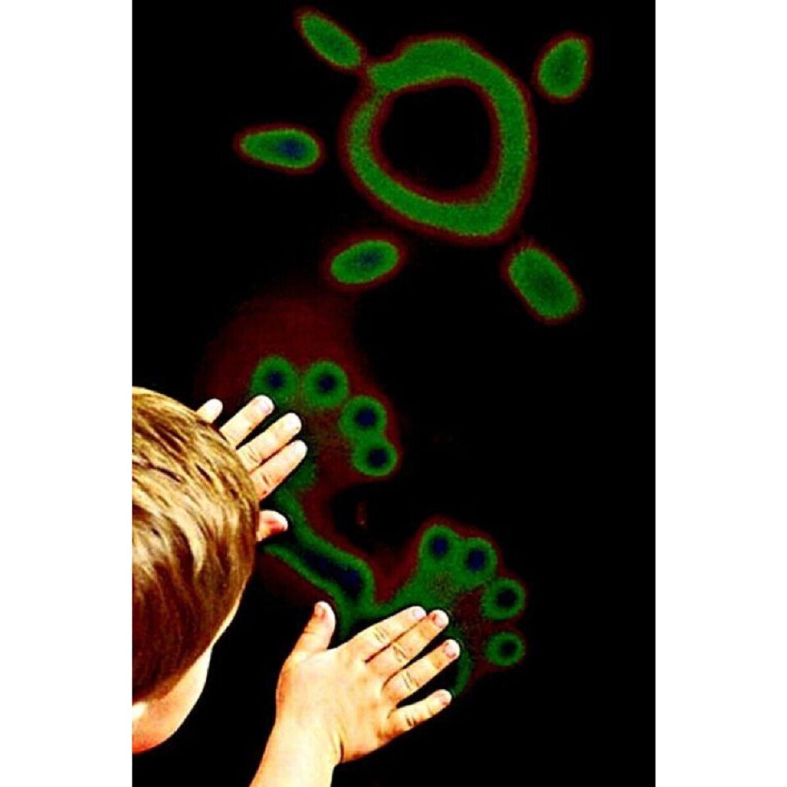 Magic Hands Wall Panel - Drop Ship