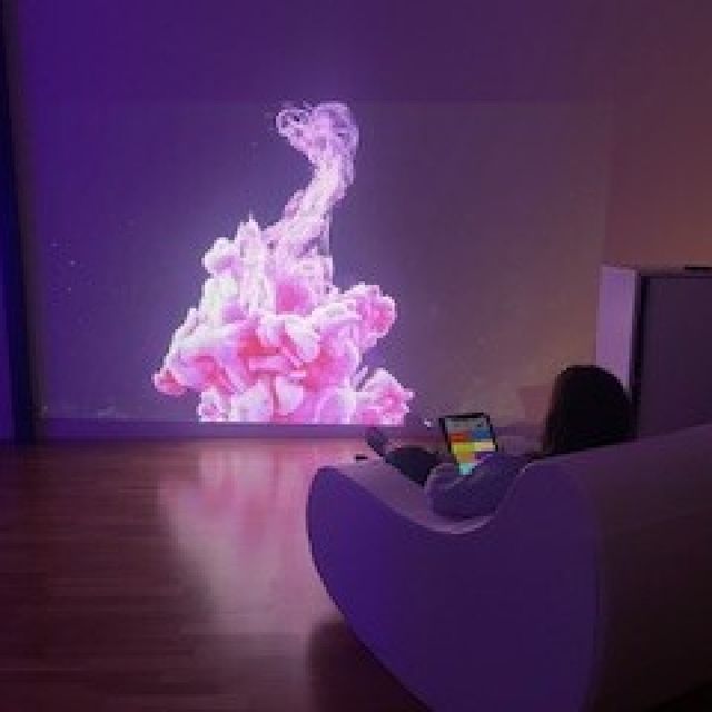 TFH Chromatheme - Multisensorisk Projicering