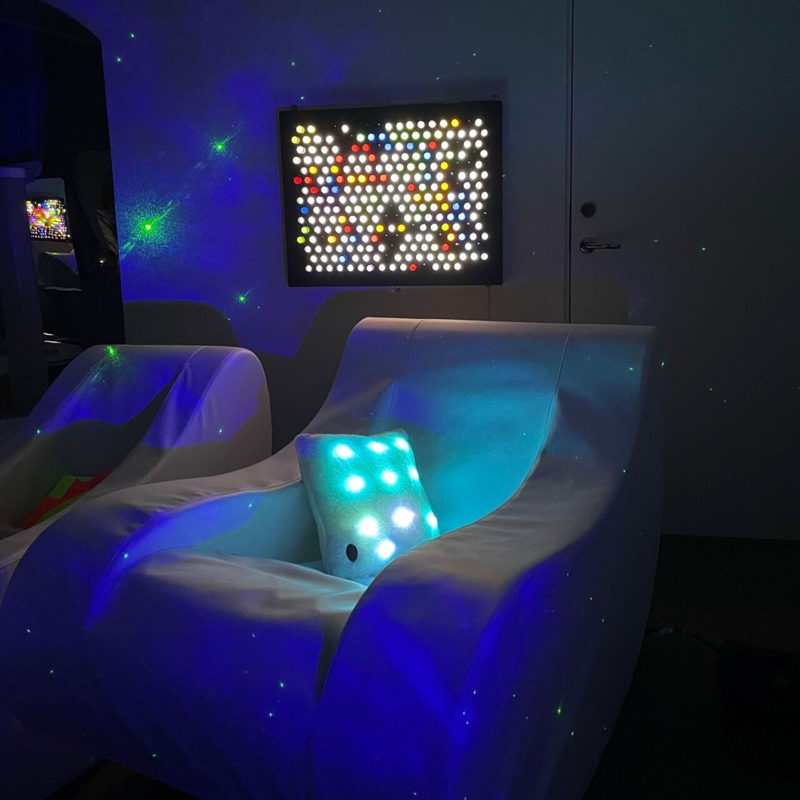 LED Star Projector with Clouds 