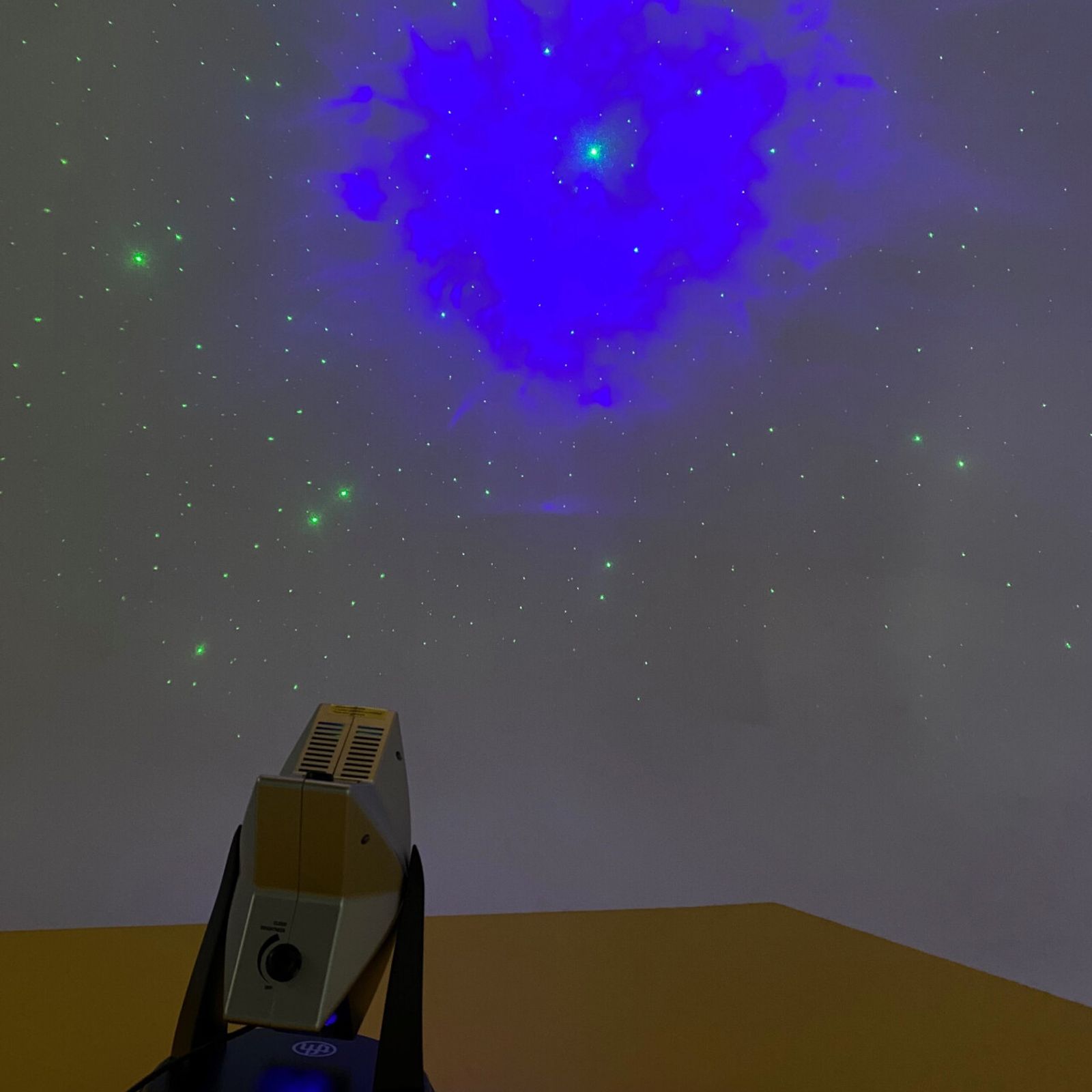 LED Star Projector with Clouds 