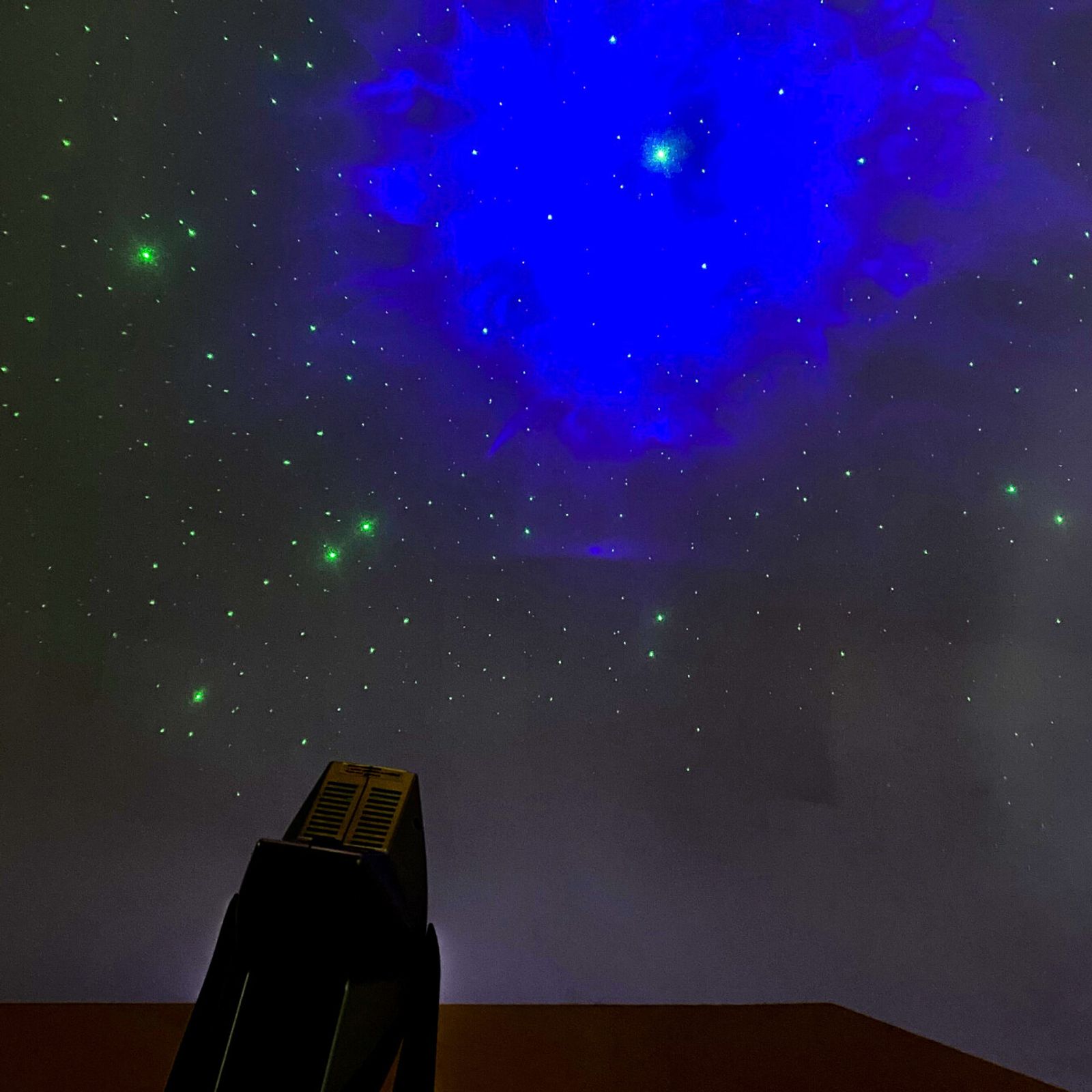 LED Star Projector with Clouds 