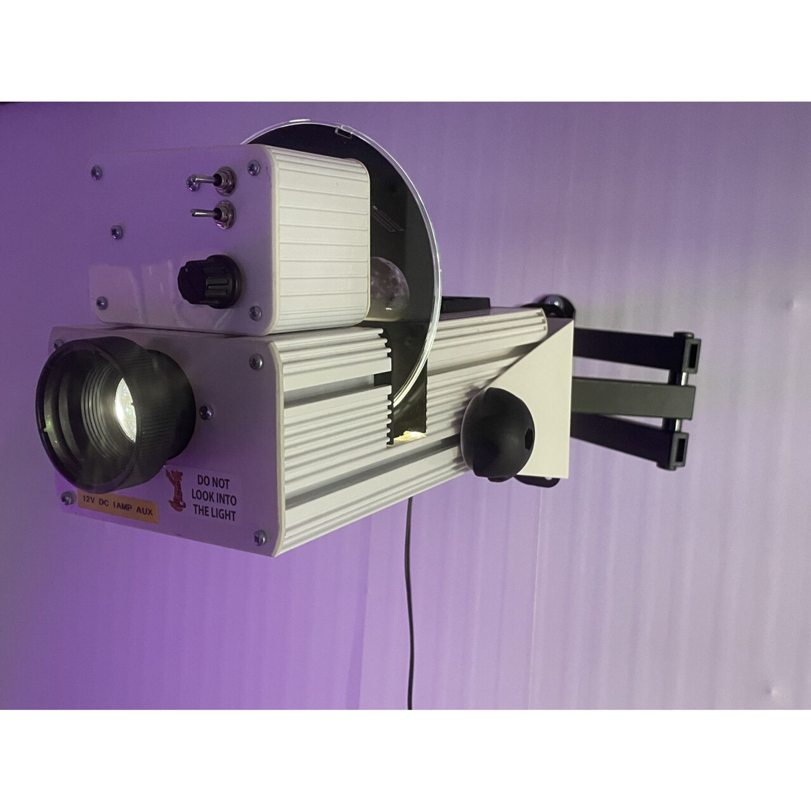 SNAP Projector Wall Mounting Bracket