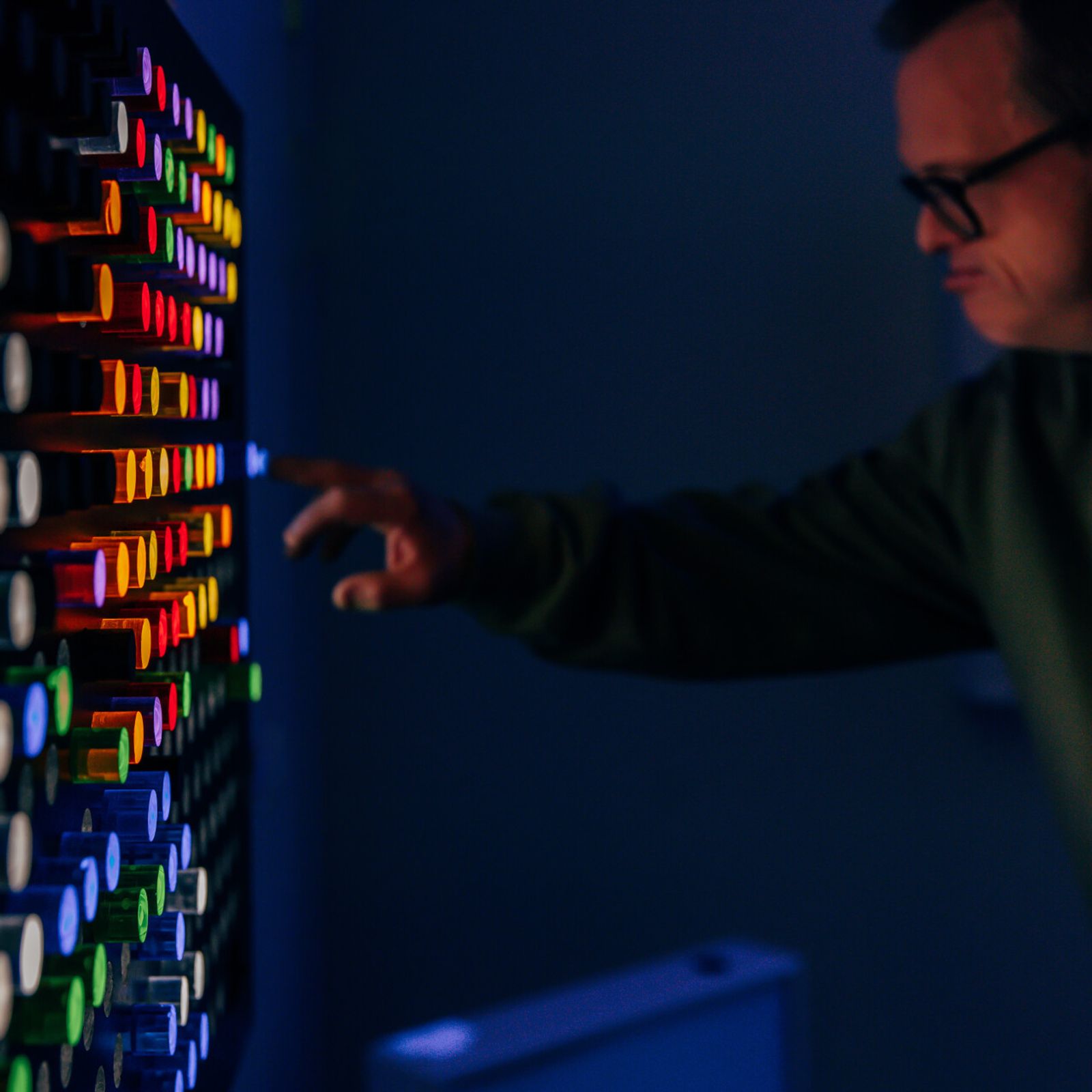 Rod Wall Light Panel