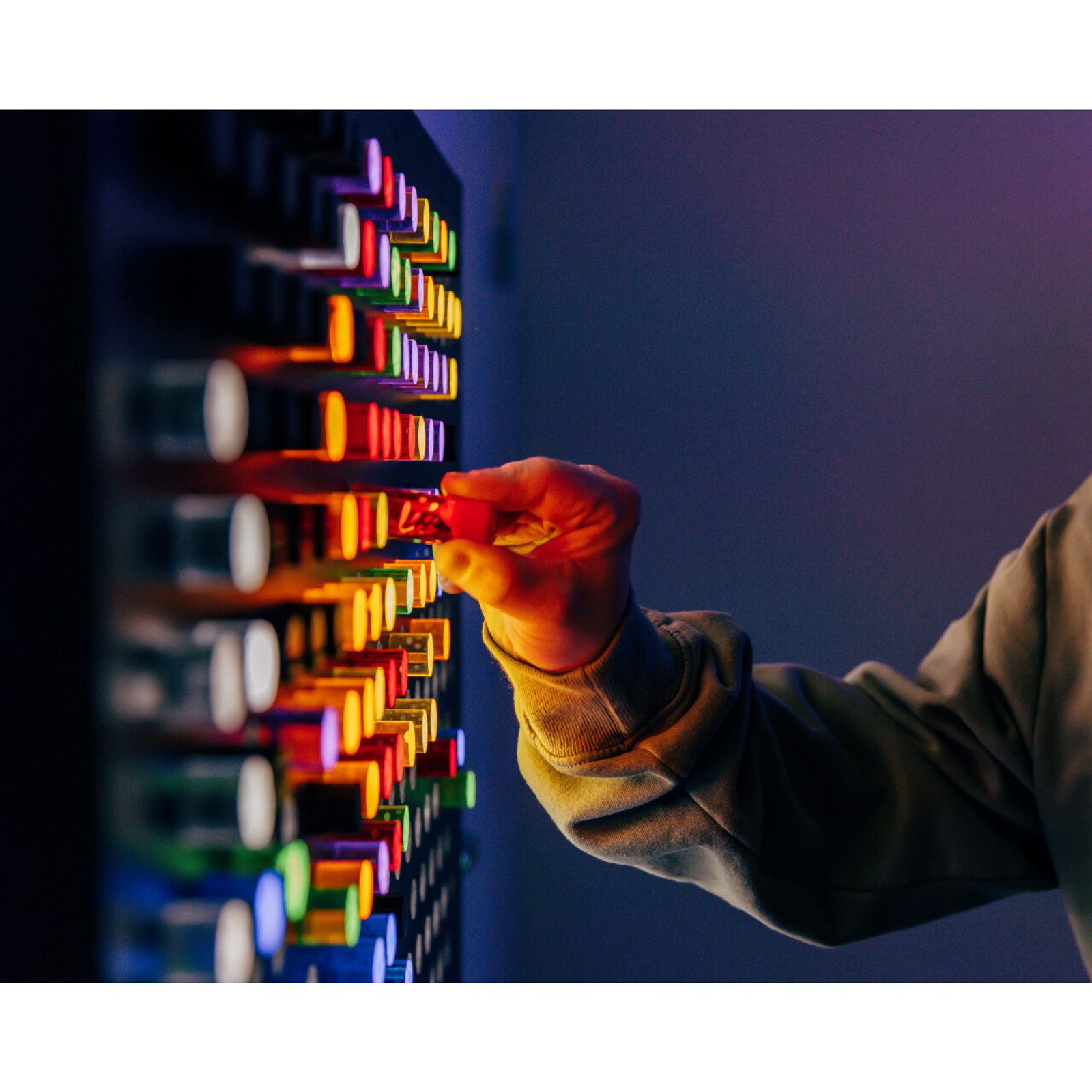 Rod Wall Light Panel