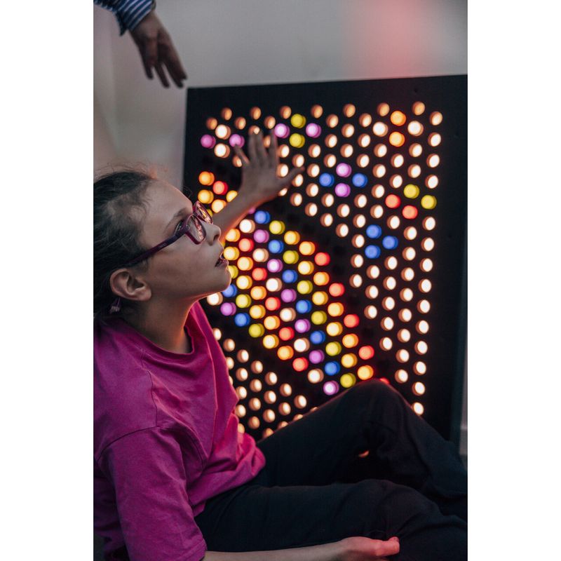 Rod Wall Light Panel