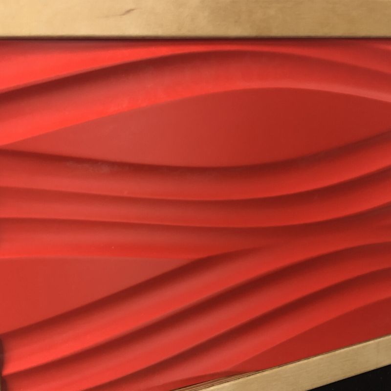 Tactile Discovery Columns