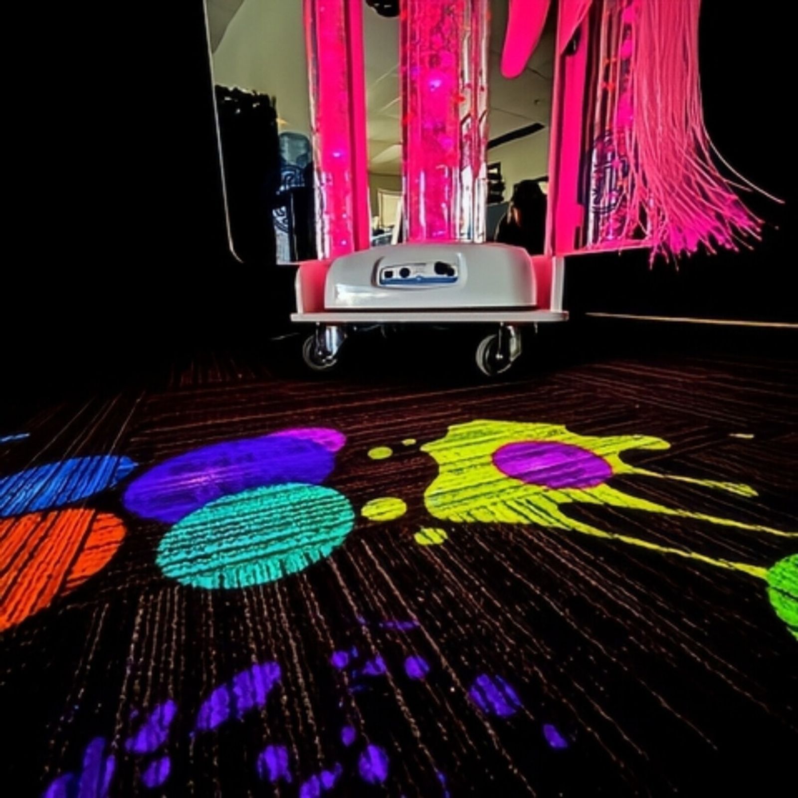 Vecta Budii - Immersive Activities Sensory Cart